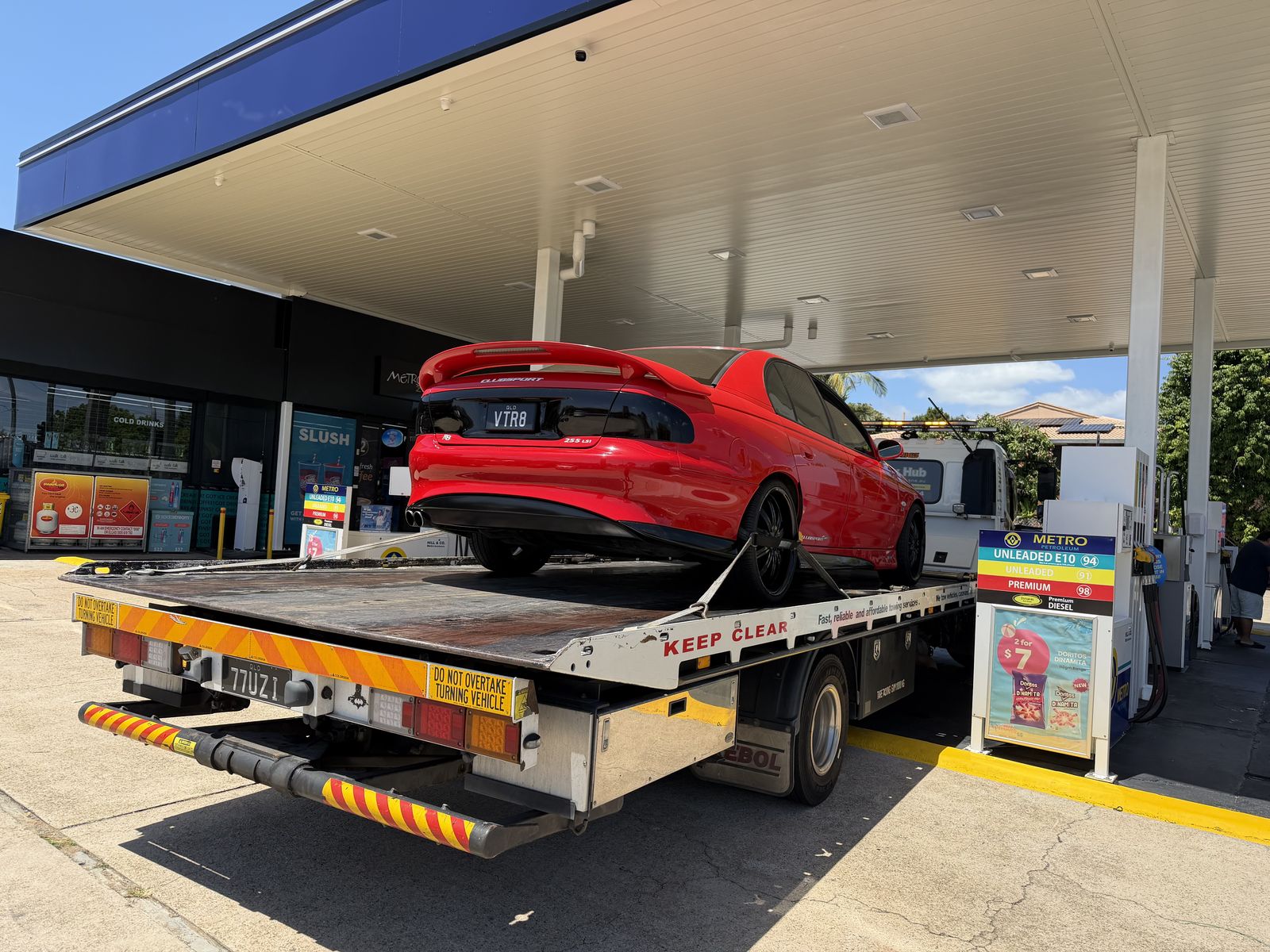 Tow Hub Brisbane tow truck — emergency towing Brisbane